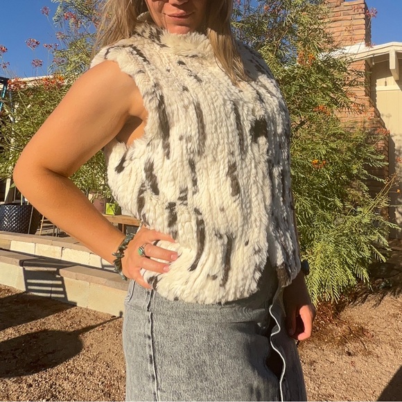 🐰 VTG Handmade Rabbit Fur Vest - Picture 3 of 12